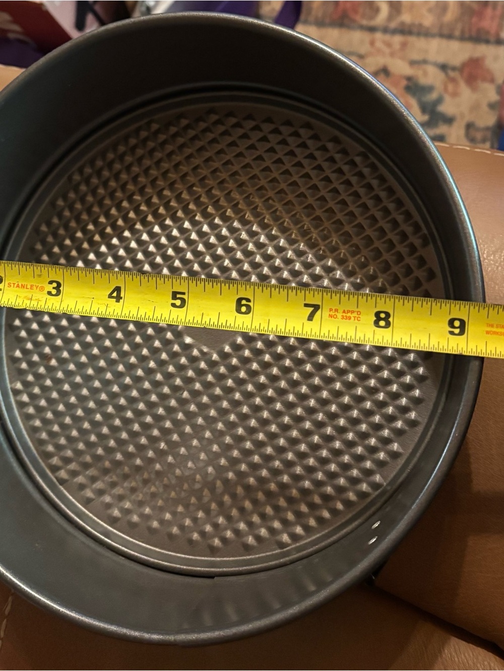 Nonstick Round Springform Cake Pan - Picture 2 of 3